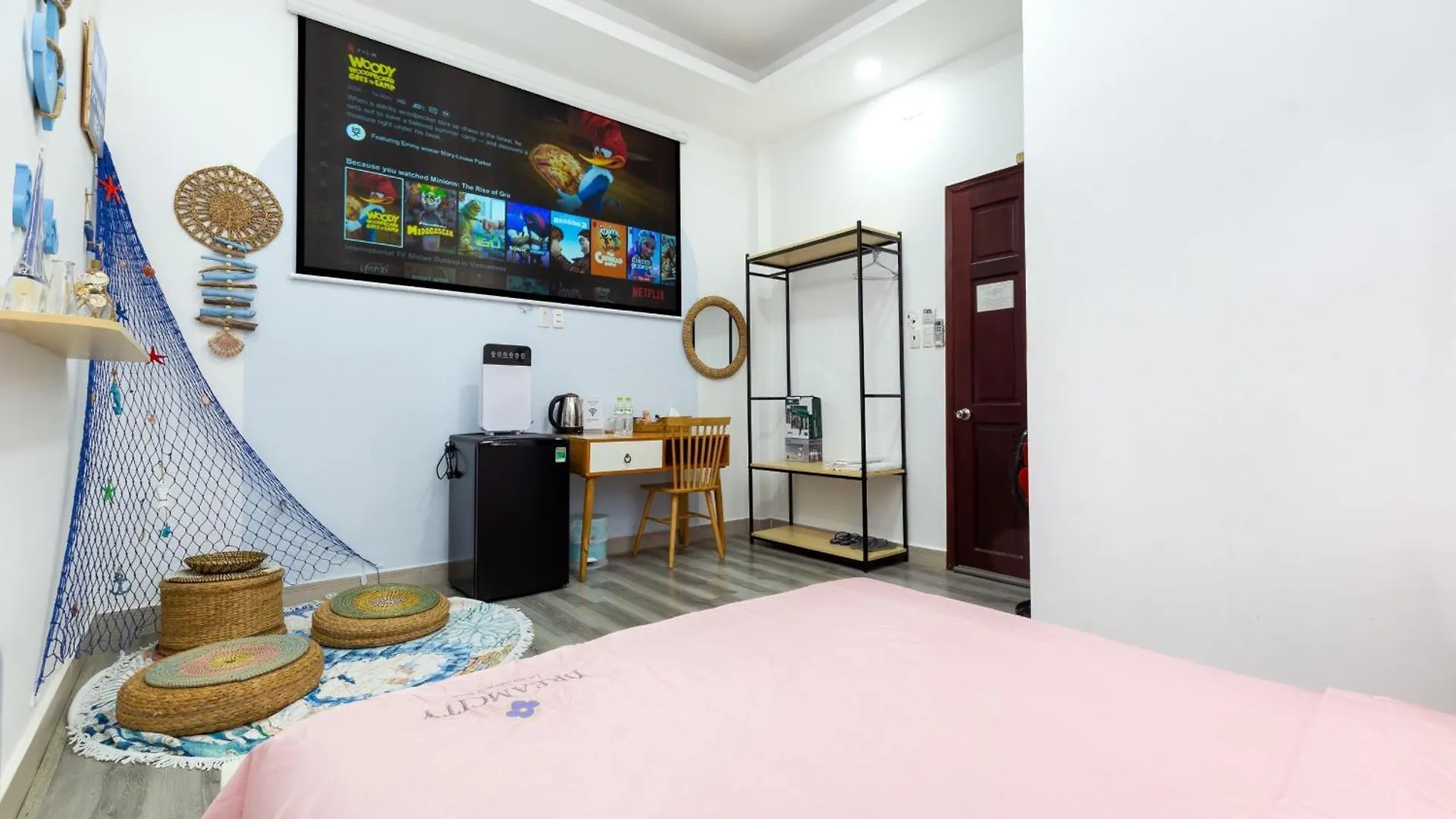 Sweet Rentals Homes - Netflix & Walkin To Bui Vien Ho Chi Minh City