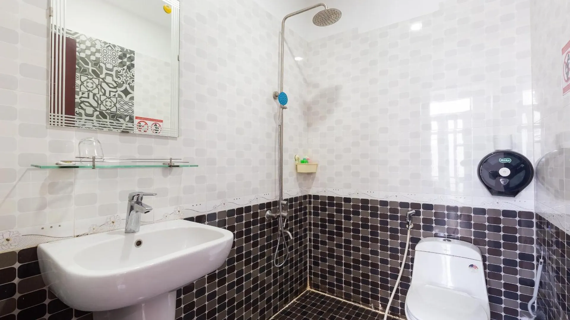 Sweet Rentals Homes - Netflix & Walkin To Bui Vien Ho Chi Minh City Vietnam